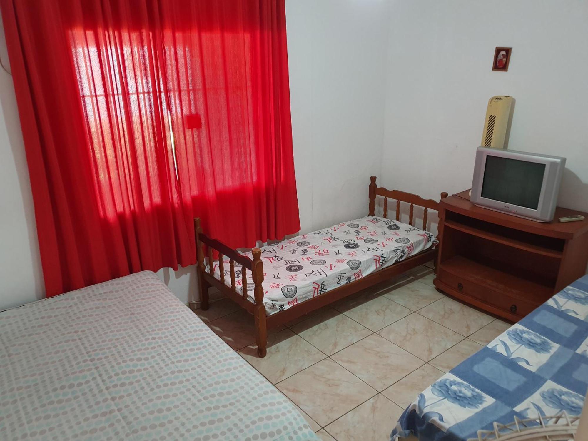 Casa 2 ou 3 Quartos Piscina Churrasqueira e Campo Futebol Gramado em Araruama Bairro Pontinha RJ Exterior foto